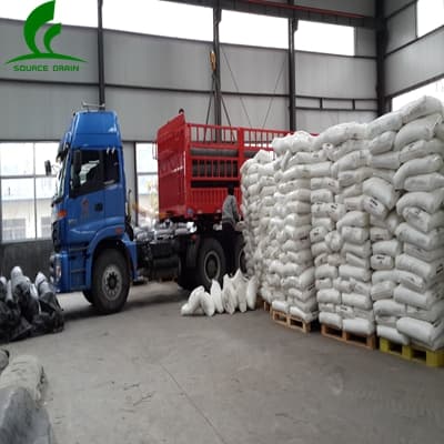 原料卸車(chē) .jpg